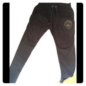 BCNU men’s sweatpants